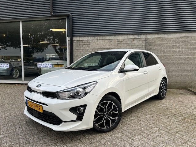 Kia Rio 1.0 T-GDi MHEV DynamicPlusLine Carplay/Nav, Auto's, 450 kg, Gebruikt, Euro 6, Origineel Nederlands