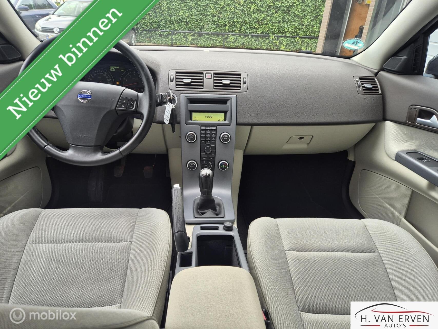 Volvo C30 2.0 1E EIGENAAR DEALERONDERHOUDEN XENON NAP!, Auto's, Automatische klimaatregeling, 4 cilinders, 4 stoelen, Zwart