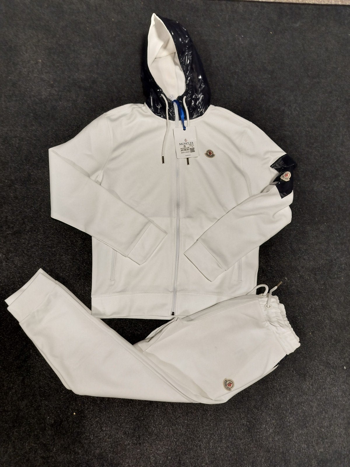 Moncler tuta ensemble trainingspak set maat M/L, Ophalen of Verzenden, Nieuw, Maat 48/50 (M), Wit