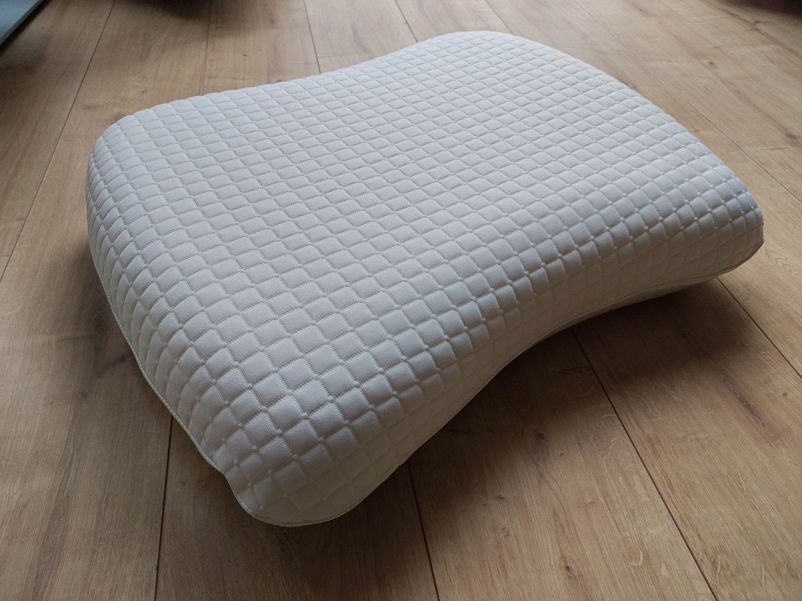 IKEA KLUBBSPORRE Ergonomisch kussen - Zo goed als nieuw, Schuim, Ophalen of Verzenden, Zo goed als nieuw, IKEA