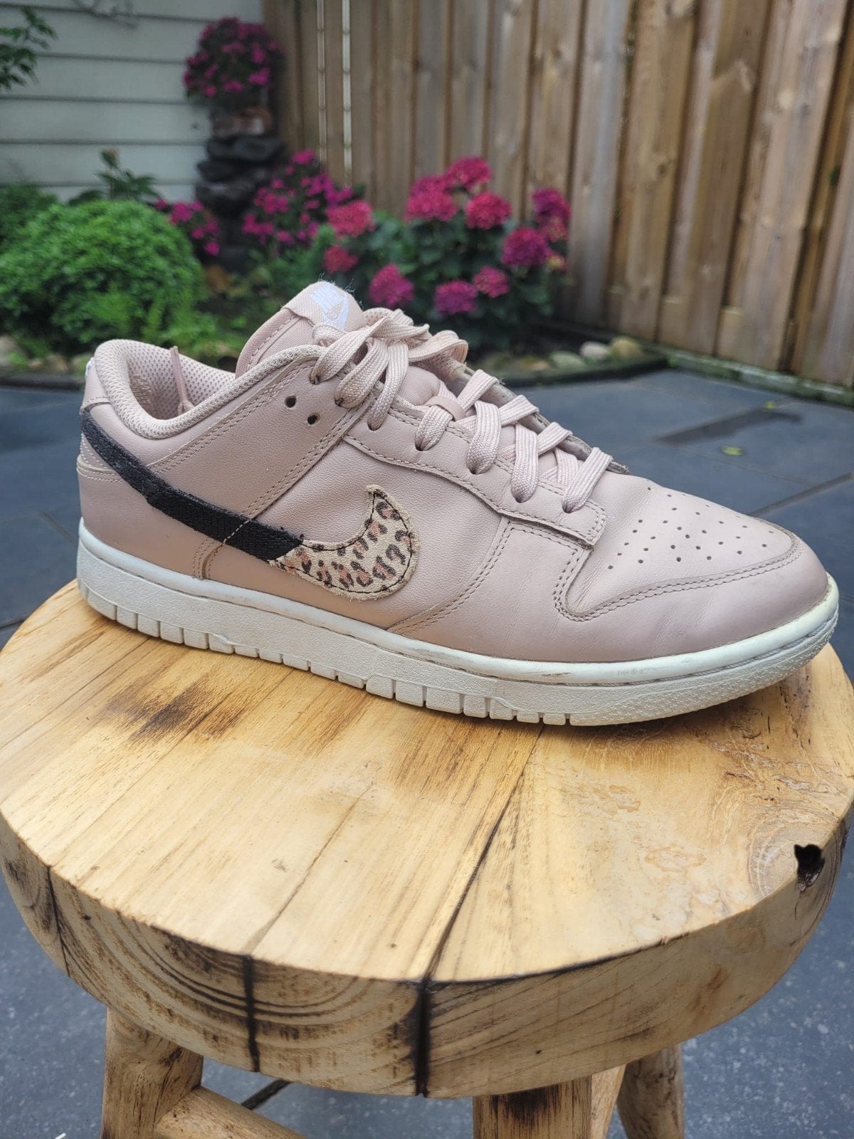 Schoenen nike dames, Ophalen of Verzenden, Zo goed als nieuw, Sneakers of Gympen