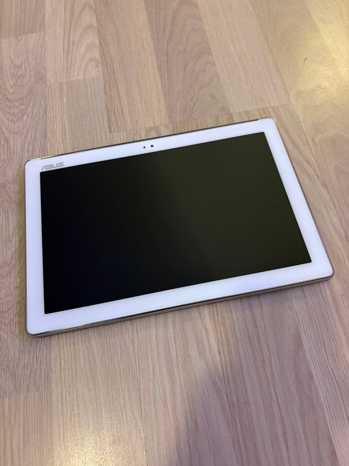 Asus Android tablet, Computers en Software, Ophalen, Zo goed als nieuw, 8 inch, 16 GB