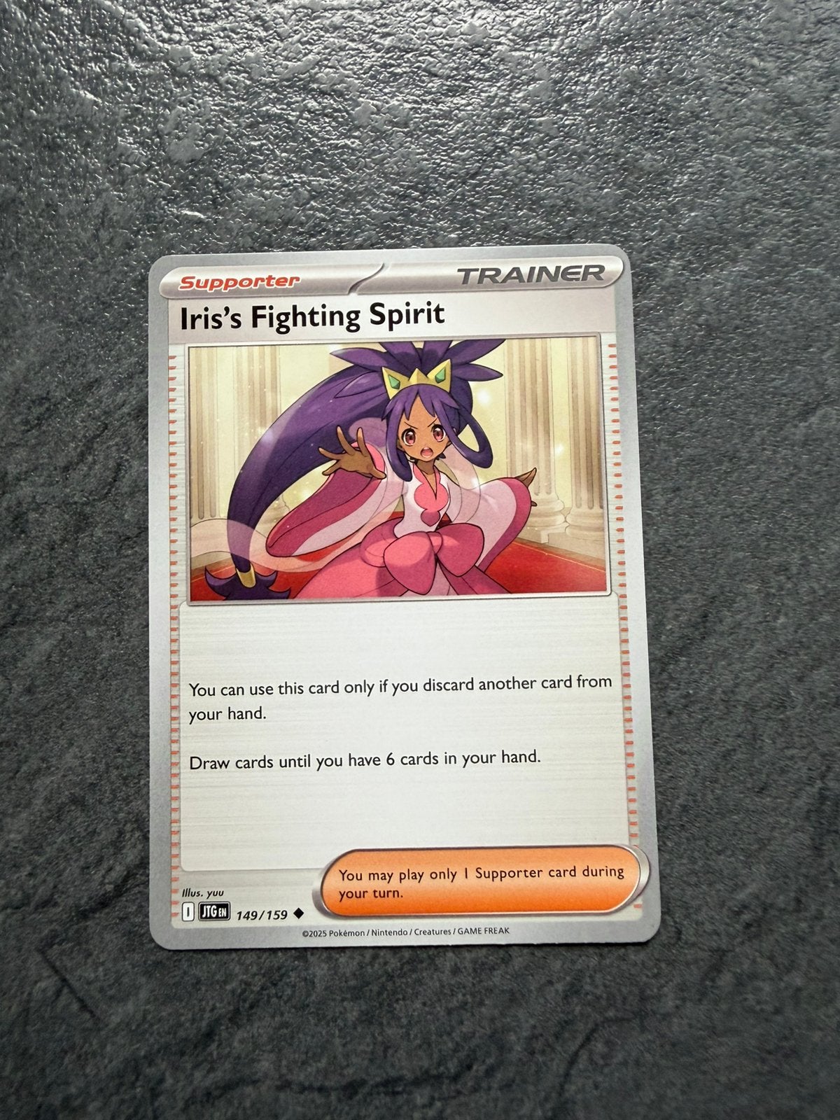 Iris’s Fighting Spirit, Ophalen of Verzenden, Zo goed als nieuw