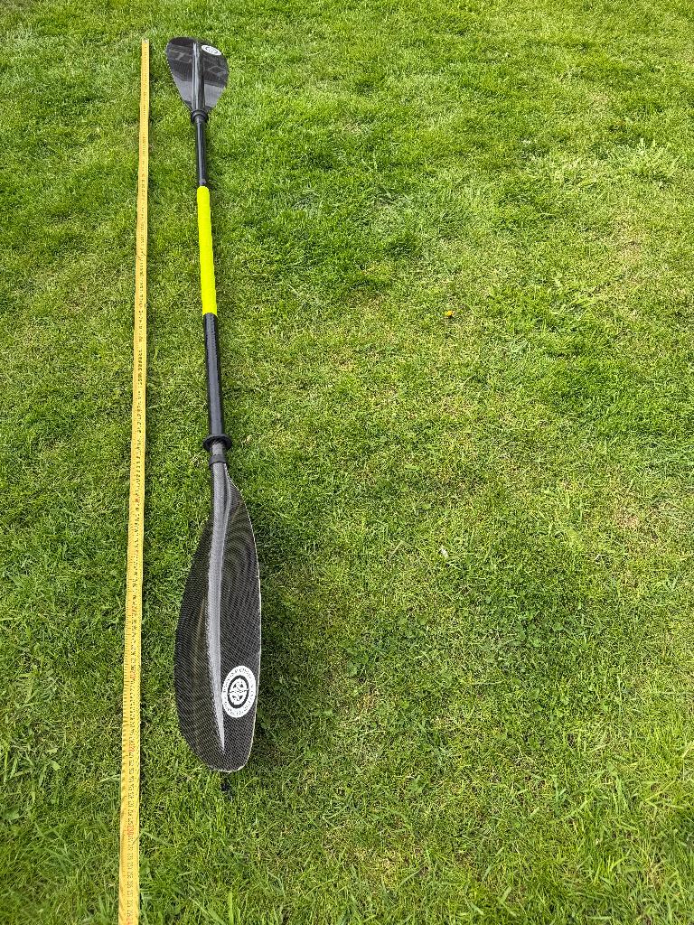 Carbon Kayak Lendal Kinetic Touring 228 cm, Ophalen, Gebruikt, Dubbelbladige peddel
