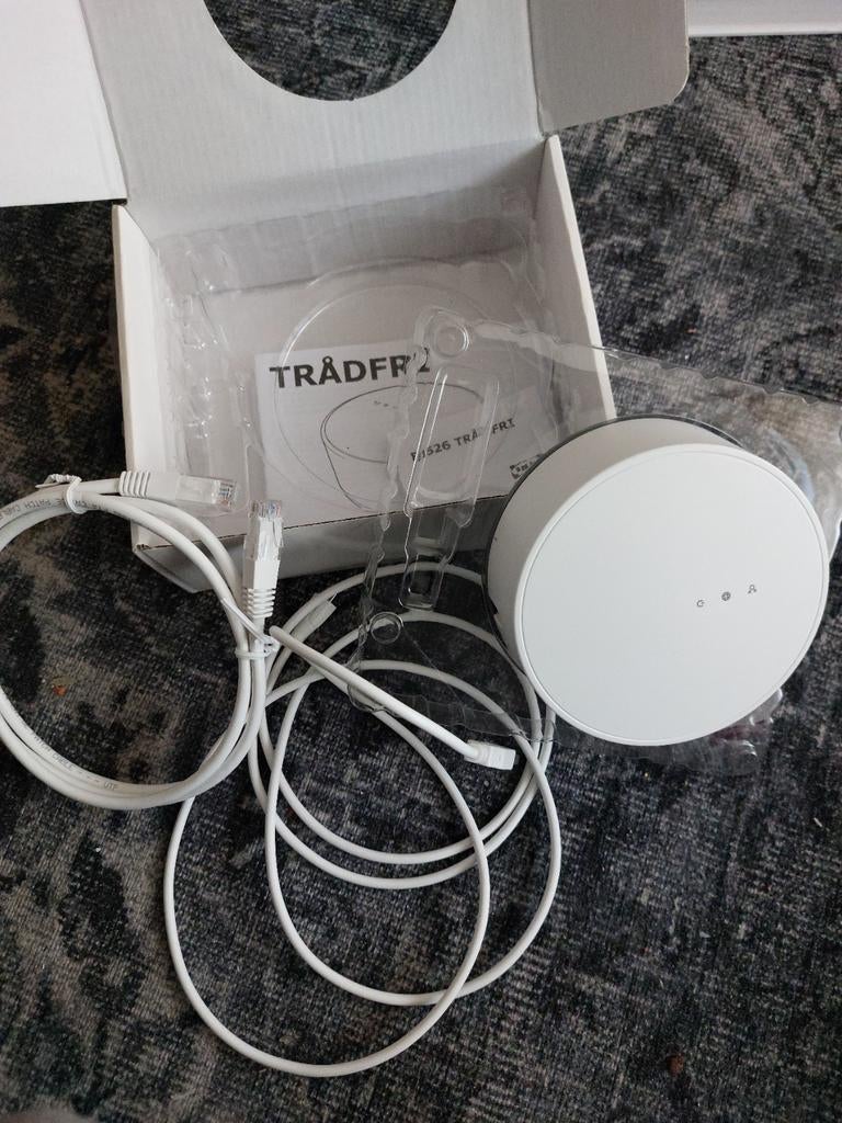 Ikea Trådfri Gateway - hele goede staat, Ophalen of Verzenden, Zo goed als nieuw, Ikea