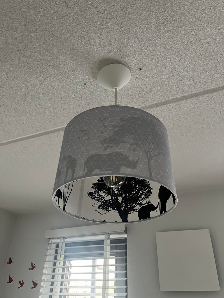 Safari plafondlamp kinderkamer – dieren print – Ø30 cm, Kinderen en Baby's, Kinderkamer | Inrichting en Decoratie, Ophalen, Zo goed als nieuw