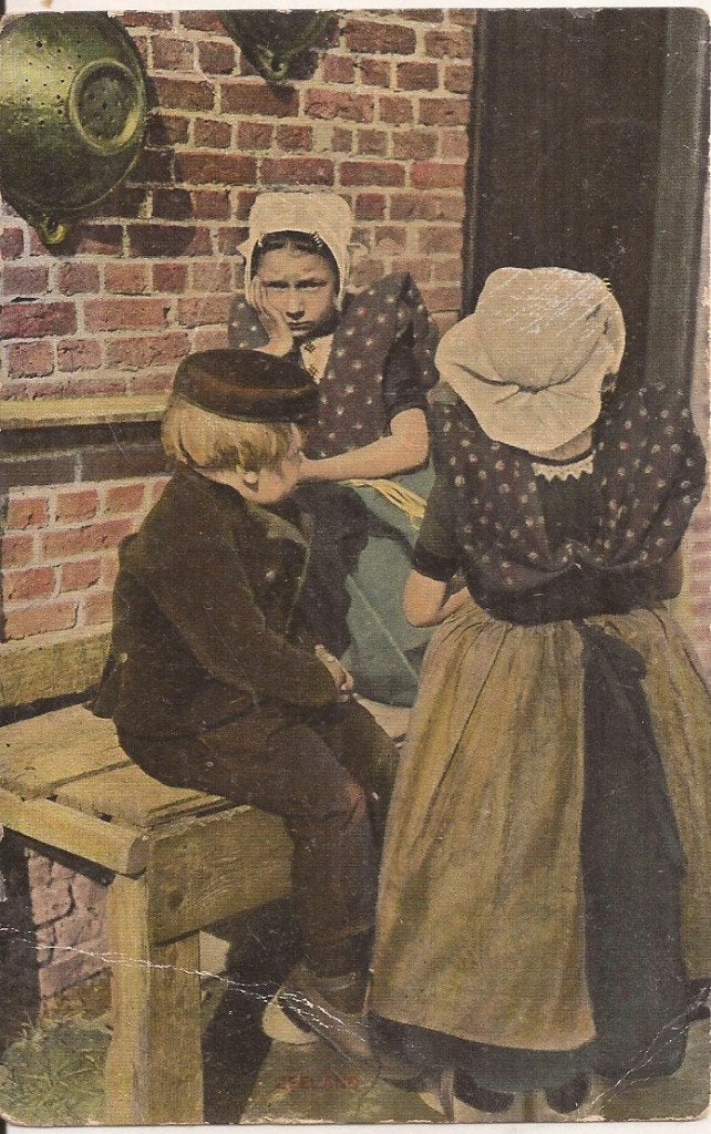 Kinderen in klederdracht 1906 Tulpkaart Axel of Spakenburg, Verzamelen, Ansichtkaarten | Nederland, Ophalen of Verzenden, Voor 1920