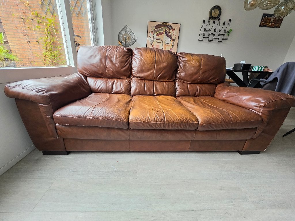 Comfortabele bruine leren bank - 3-zits, Huis en Inrichting, Ophalen, Gebruikt, Klassiek, Driepersoons