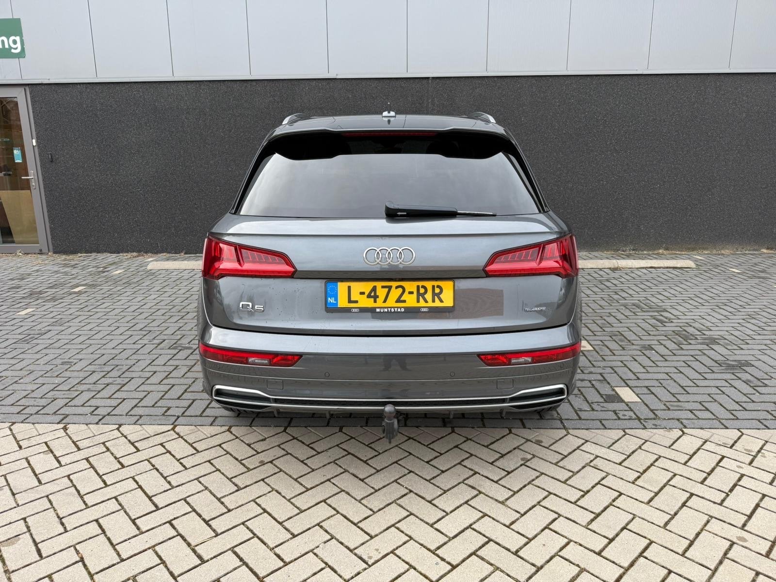 Audi Q5 2.0 Tfsi Quattro 252pk S Tronic 2018 Grijs, Auto's, Audi, 4 cilinders, 14 km/l, Particulier, SUV of Terreinwagen