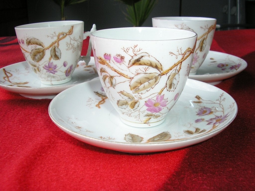 SERVIES PORSELEIN  3 KEER KOP EN SCHOTEL, Ophalen