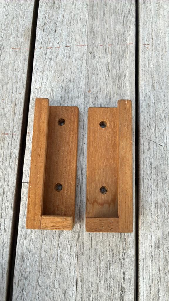 Telefoonhouder teak, Ophalen of Verzenden, Zo goed als nieuw, Interieur en Kussens