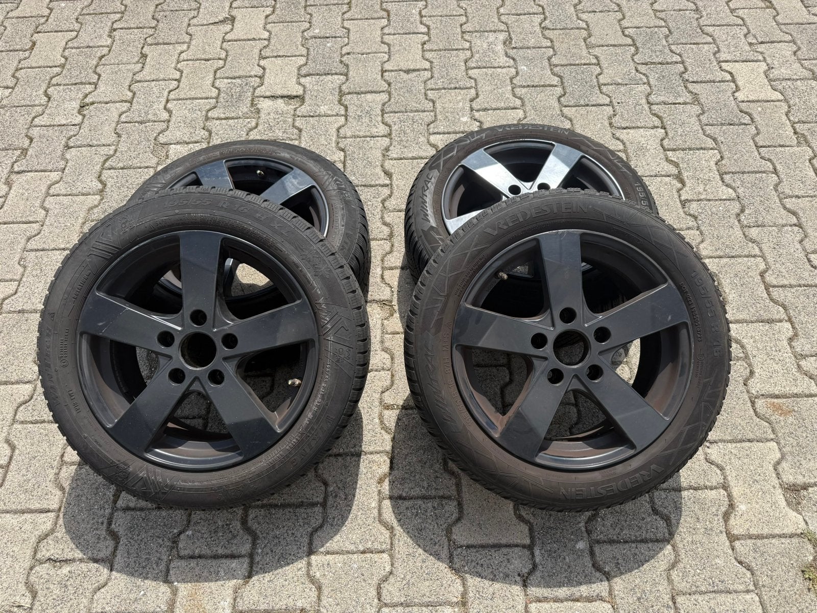 Set winterbanden met velgen 195/55 R16, Auto-onderdelen, Banden en Velgen, Ophalen, 16 inch, Winterbanden, 195 mm