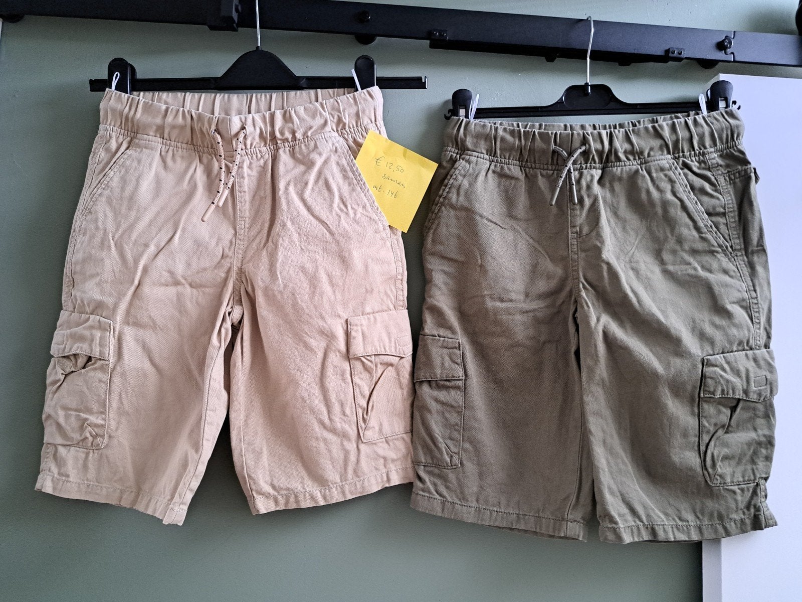 Z.g.a.n. 2 jongens korte broeken mt. 146 samen €12,50, Kinderen en Baby's, Kinderkleding | Maat 146, Broek, C&A, Ophalen of Verzenden