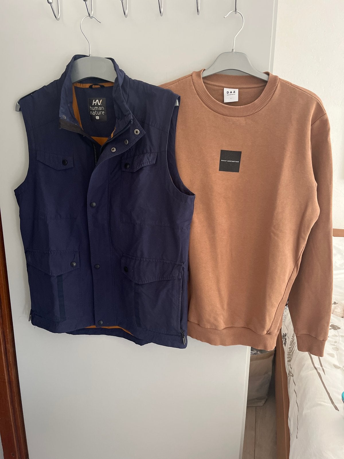 1 Human Nature bodywarmer en 1sweater L, Ophalen of Verzenden, Zo goed als nieuw