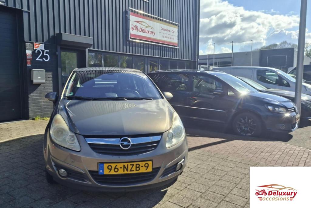 Opel Corsa 1.3 CDTi EcoFlex S/S Cosmo NL Auto | 306.366 KM, Voorwielaandrijving, Euro 5, Gebruikt, Bruin