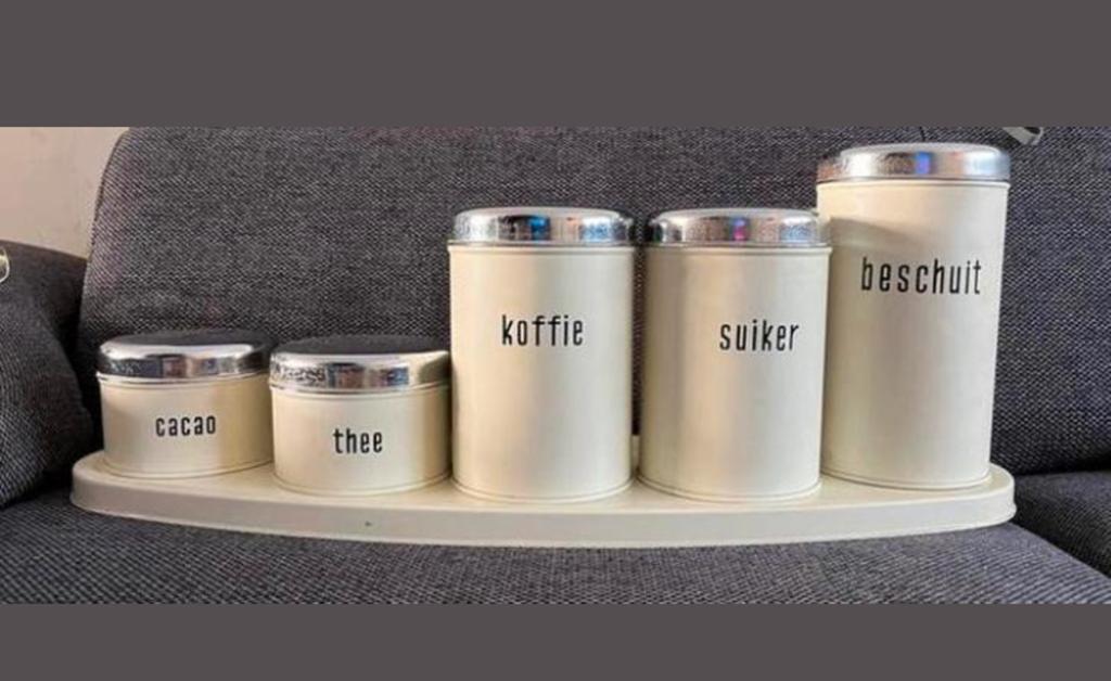 Vintage voorraadpotten set cacao, thee, koffie, suiker, besc, Beige, Gebruikt, Ophalen of Verzenden, Voorraadpot