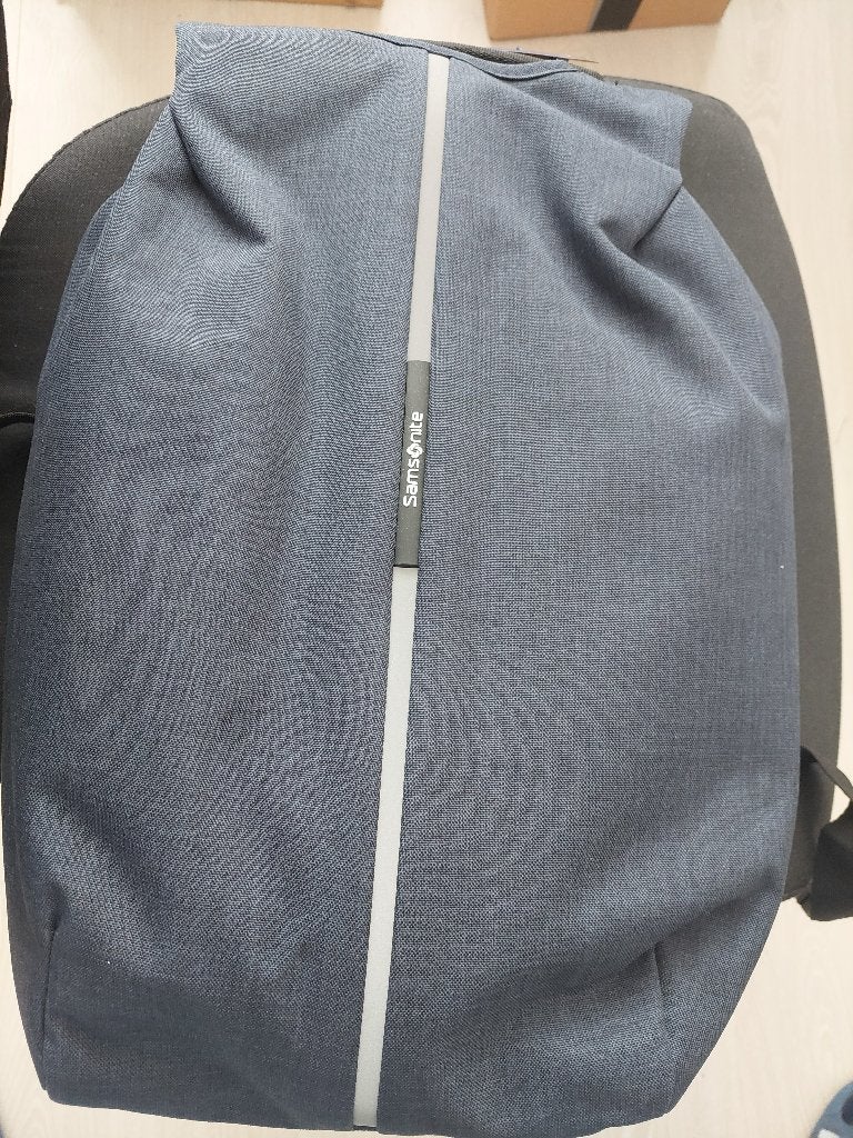 Samsonite securipak rugzak/laptoptas, Gevoerd laptopvak, 17 inch of meer, Nieuw, Ophalen of Verzenden