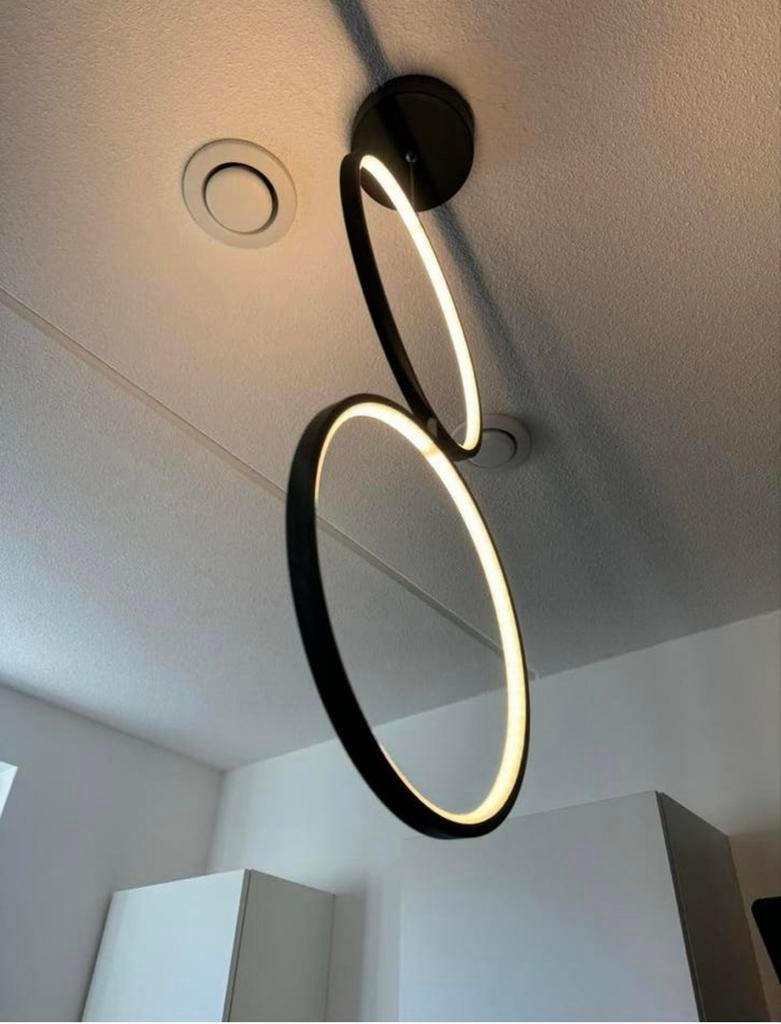 Moderne LED Hanglamp - Verstelbare Cirkels, Huis en Inrichting, Lampen | Hanglampen, Ophalen, Zo goed als nieuw, Metaal