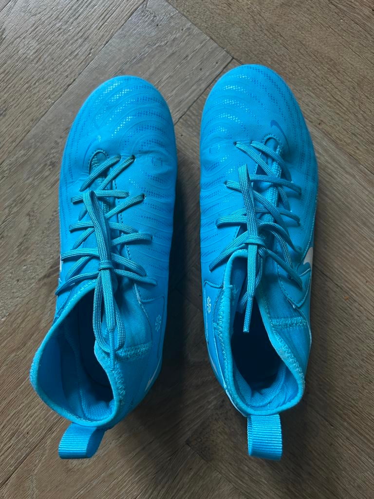 Nike Jr. Phantom Luna 2 Academy blauw maat 38, Maat XS of kleiner, Schoenen, Ophalen of Verzenden, Zo goed als nieuw