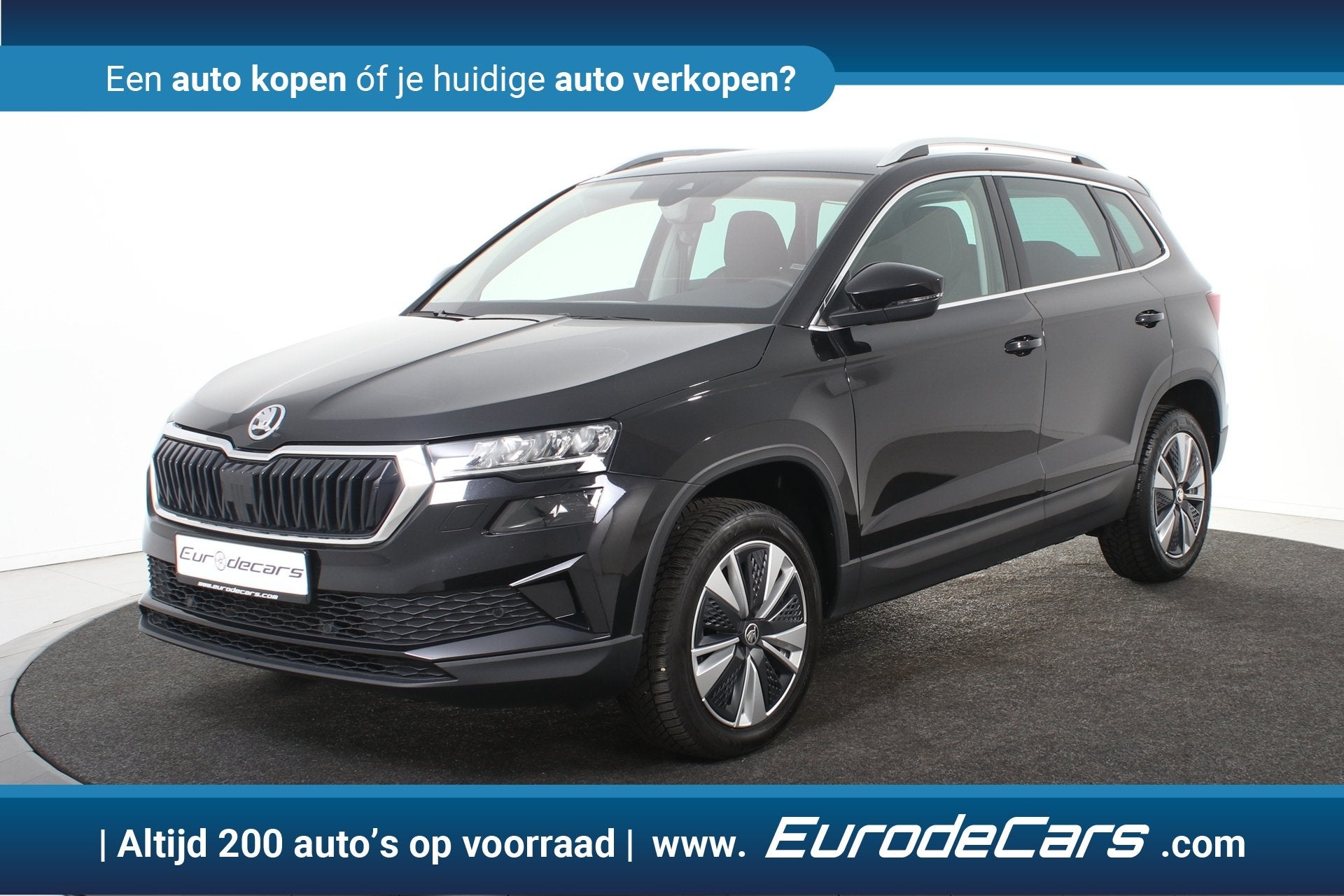 Skoda Karoq 1.5 TSI Selection *1ste Eigenaar*4x Stoelverwarm, Auto's, Dealer onderhouden, Stof, 4 cilinders, Karoq