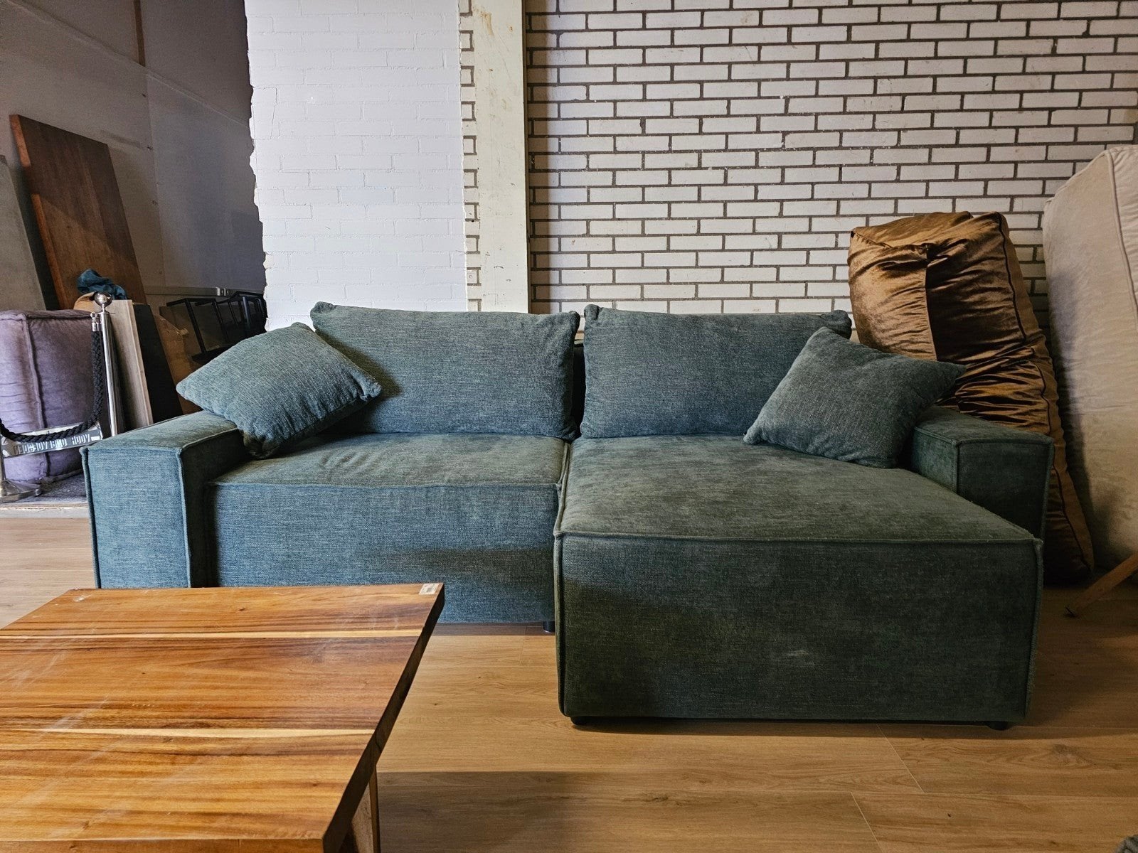 Hoekbank Milo, 125 cm of meer, 125 cm of meer, Zo goed als nieuw, Info@homefriesland.nl