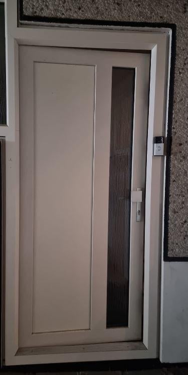 kunststof anti inbraak voordeur, 215 cm of meer, Glas, Ophalen, 100 tot 120 cm