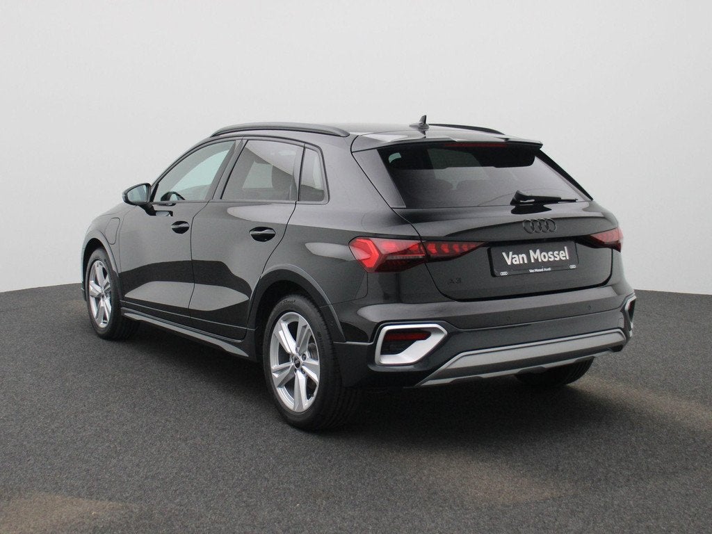 Audi A3 allstreet 40 TFSI e Advanced edition 204 PK l Adapti, Auto's, Audi, 12 maanden, Stof, 4 cilinders, 150 min
