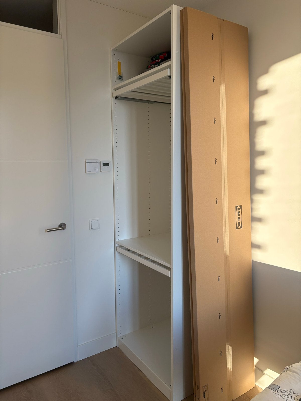 IKEA PAX Kledingkast 75 cm breed met broekhanger, Ophalen, Met plank(en), 200 cm of meer, 50 tot 100 cm