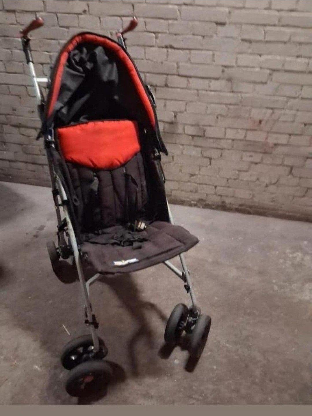 Te koop, Rabit merk kinder buggy met slaap functie., Ophalen