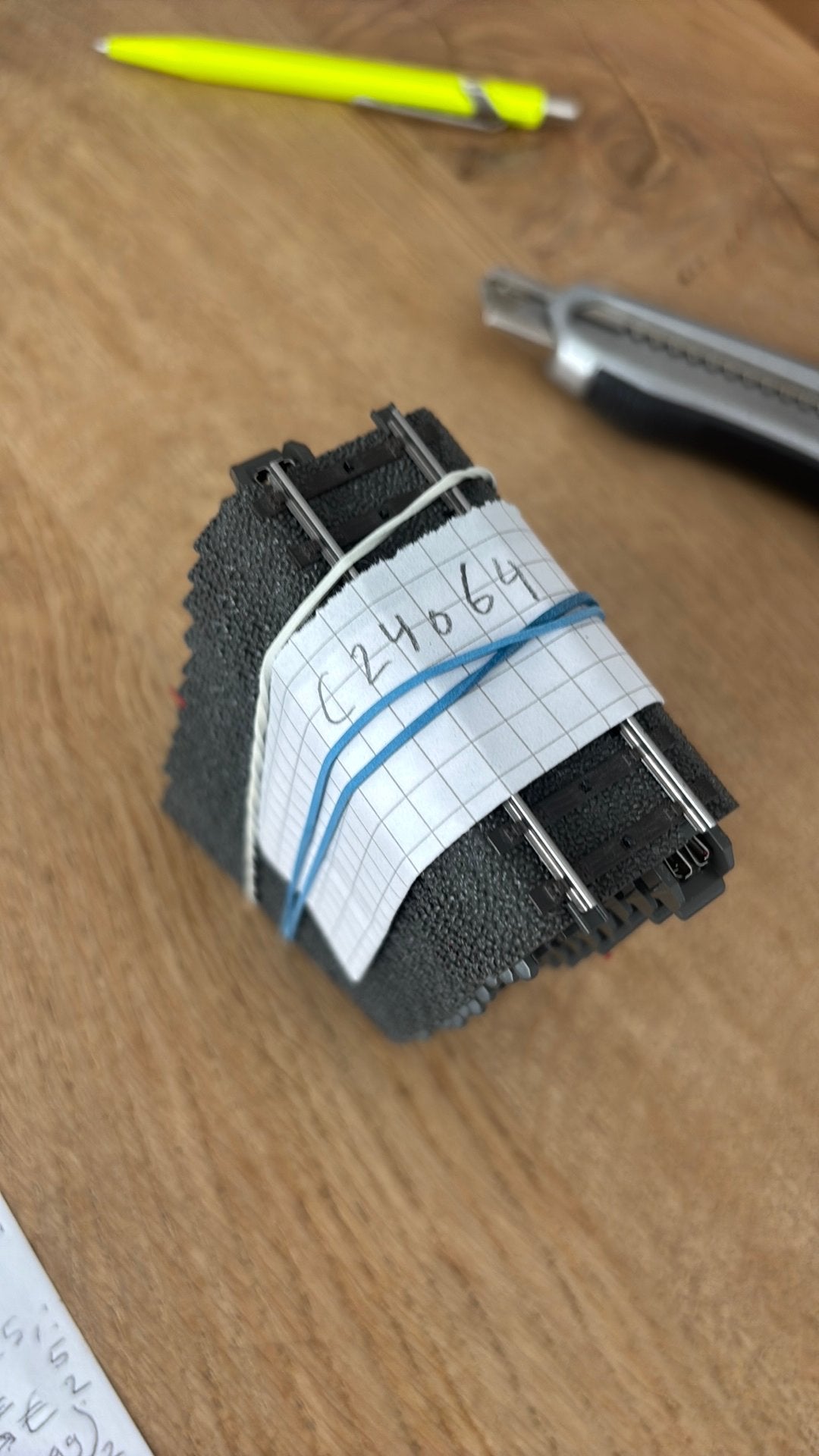 12x Märklin H0 C-rail 24064 – Recht 64,3 mm, Ophalen of Verzenden, Zo goed als nieuw, Minder dan 2 meter, Overige kabels