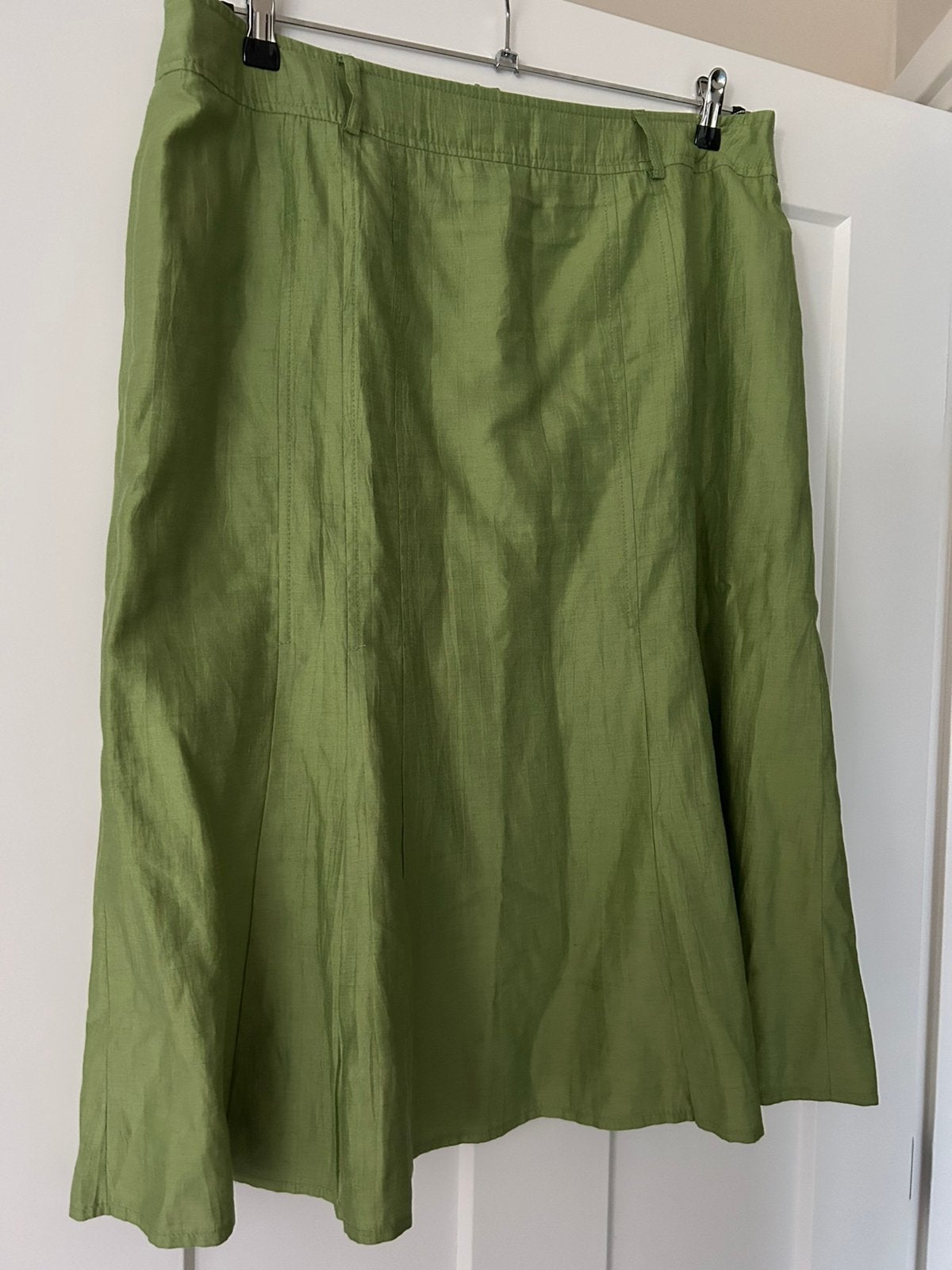 Mooie groene rok Delmod 46, Kleding | Dames, Maat 46/48 (XL) of groter, Ophalen of Verzenden, Zo goed als nieuw, Onder de knie