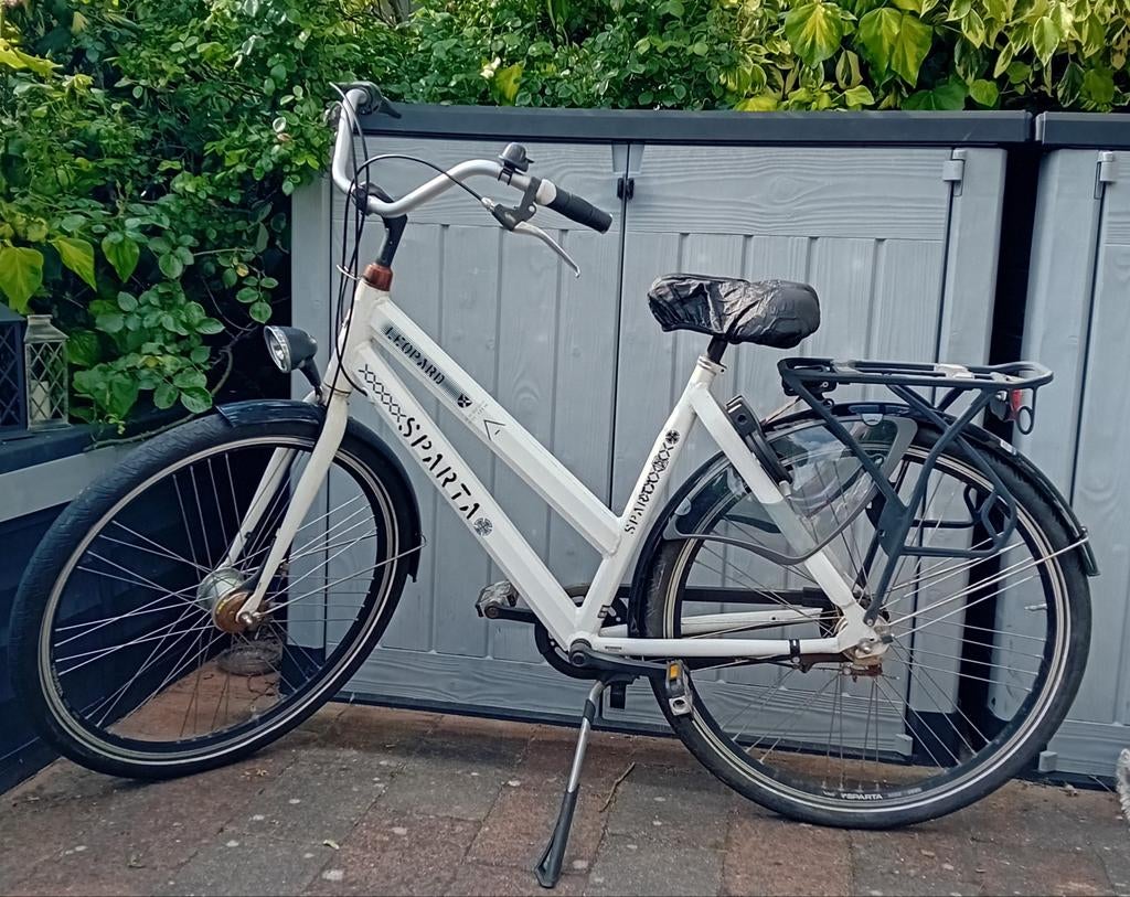 Damesfiets Witte Fiets Sparta, Ophalen, Gebruikt, Sparta, Versnellingen