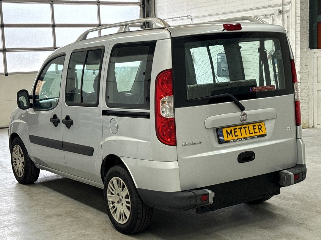 Fiat Doblò 1.4 Dynamic / rolstoel voorbereiding, Auto's, Fiat, Voorwielaandrijving, Gebruikt, 4 cilinders, Bedrijf