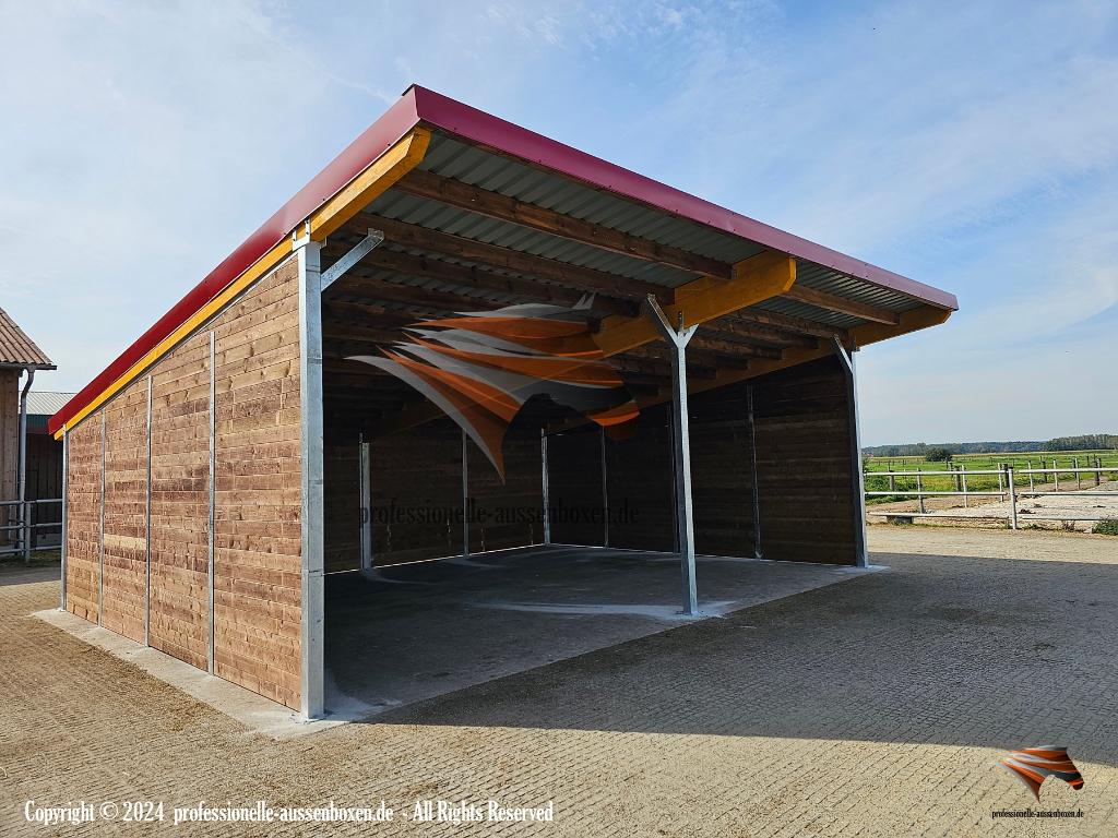 Weideschuilstal & Schuilstal met hooiruif - Open stal, Weidegang