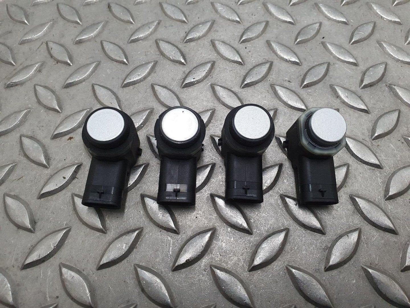 VOLKSWAGEN PASSAT CC SENSOR PARKEREN (PDC) 2011, Ophalen of Verzenden, Gebruikt, Stiba lid