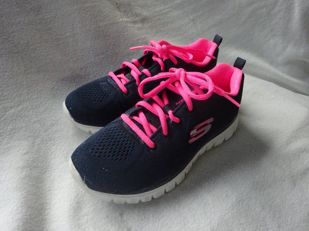 Skechers Memory Foam Maat 37, Kleding | Dames, Skechers, Zwart, Ophalen of Verzenden, Sneakers of Gympen