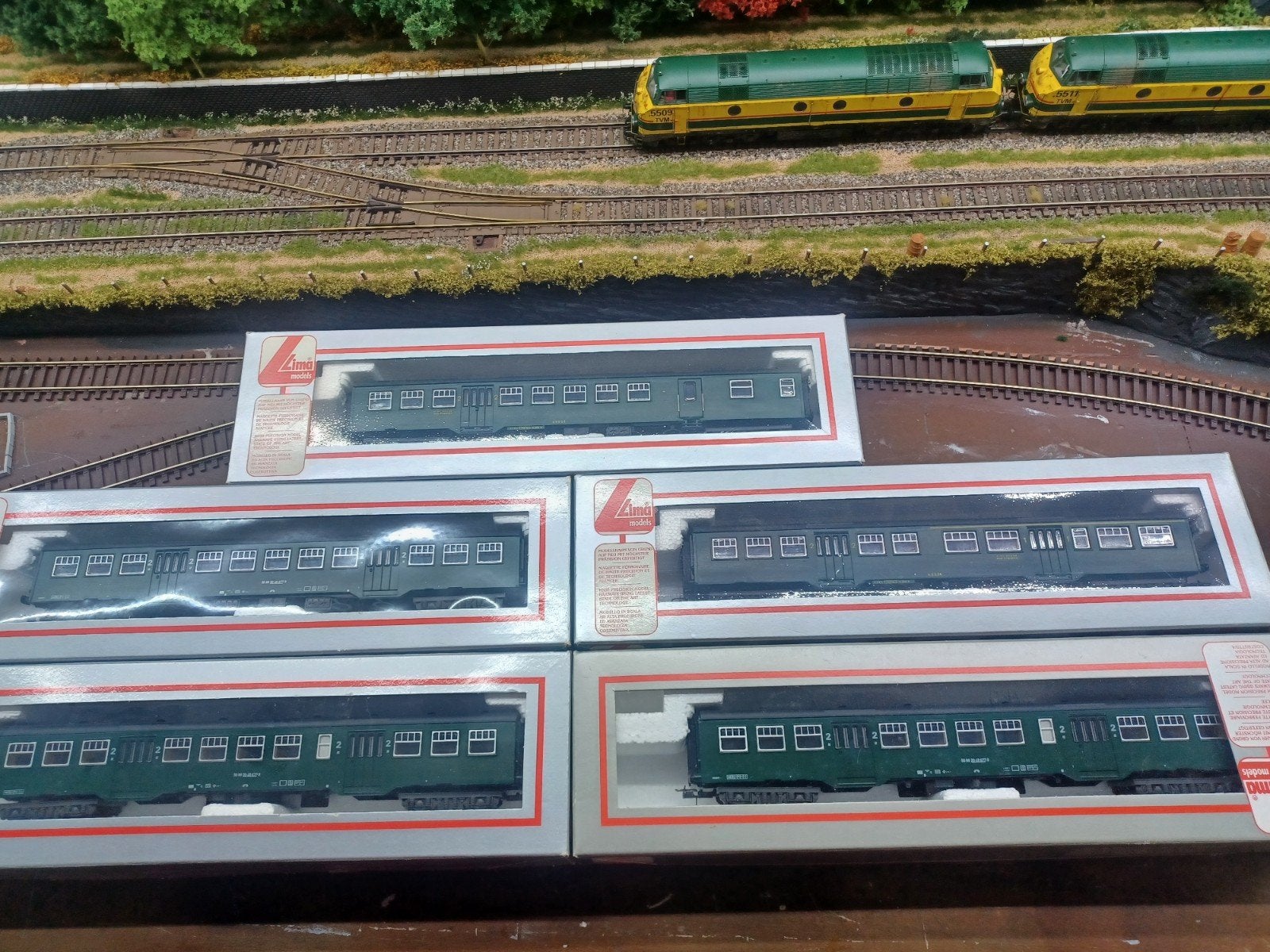 lima m2  nmbs groene rijtuigen 5 stuks originele doos, Hobby en Vrije tijd, Gelijkstroom of Wisselstroom, Wagon, Ophalen of Verzenden