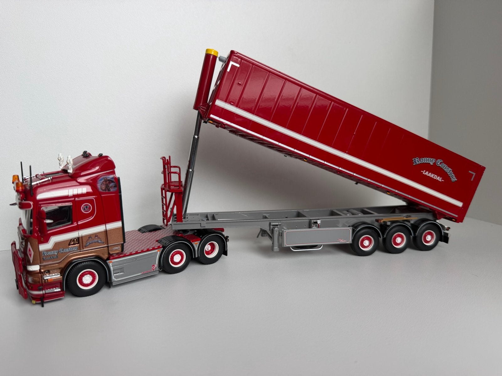Wsi Scania R580 Ronny Ceusters 1:50, Ophalen, Zo goed als nieuw, Bus of Vrachtwagen, Wsi