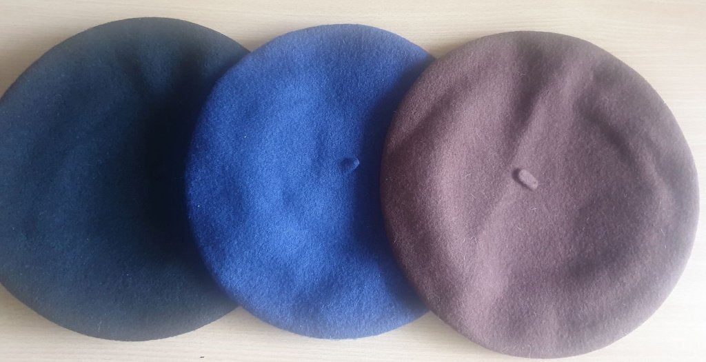 stijlvolle dames baretten, sjalen, Ophalen of Verzenden, Gedragen, One size fits all, Pet