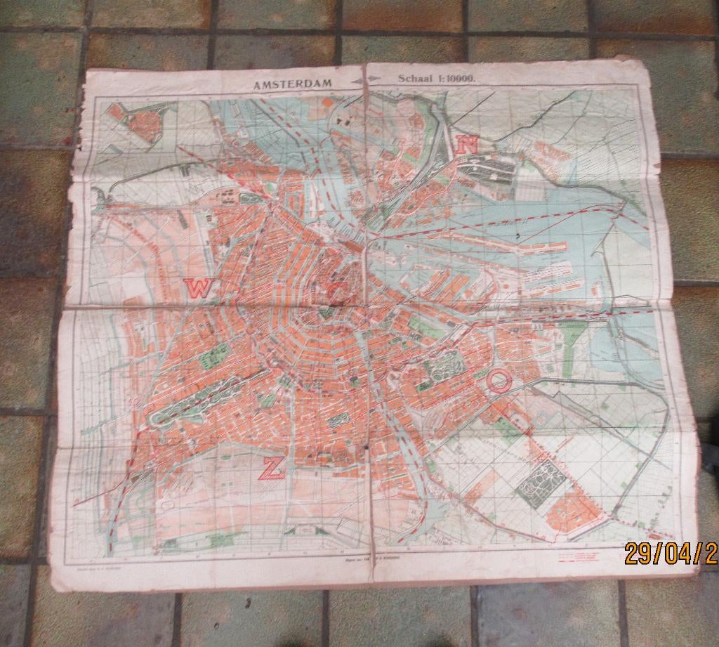 ANTIEKE KAART MET PLATTEGROND VAN AMSTERDAM-1:10.000- CA1920, Gelezen, Ophalen of Verzenden, Landkaart, 1800 tot 2000