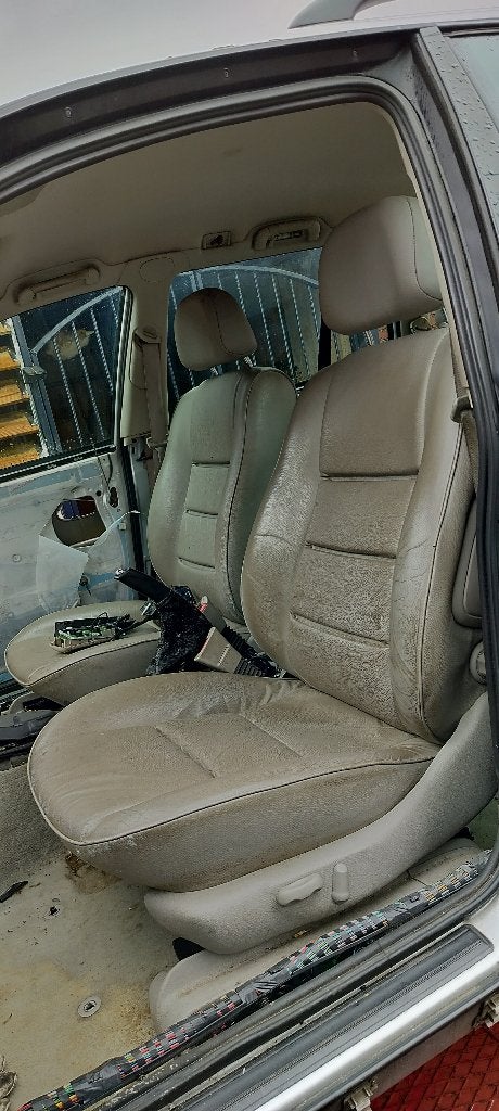 2 voorstoelen grijs leder electrisch, Auto-onderdelen, Ophalen, Nieuw, Opel