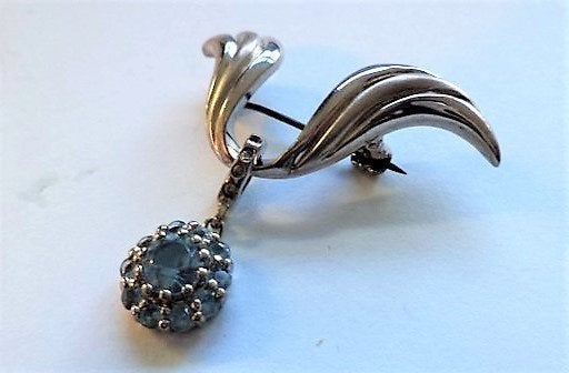 Zilveren vintage broche met hanger – Lichtblauwe Spinel, Ophalen, Zo goed als nieuw, Zilver, Zilver