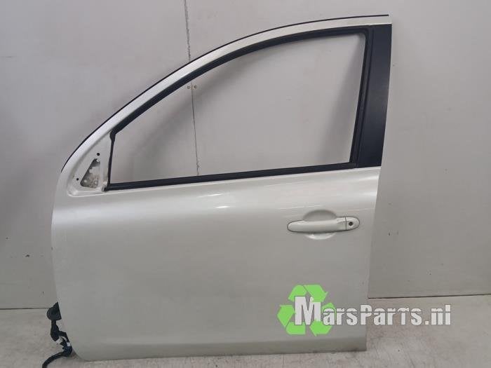 Portier 4Deurs links-voor van een Nissan Micra (QX1), Gebruikt, -, Deur, -