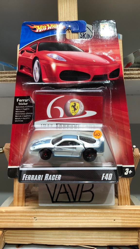 12 Ferrari f40 Ferrari racer Hot Wheels Hotwheels VAVB used, Hobby en Vrije tijd, Ophalen of Verzenden, Nieuw, Auto