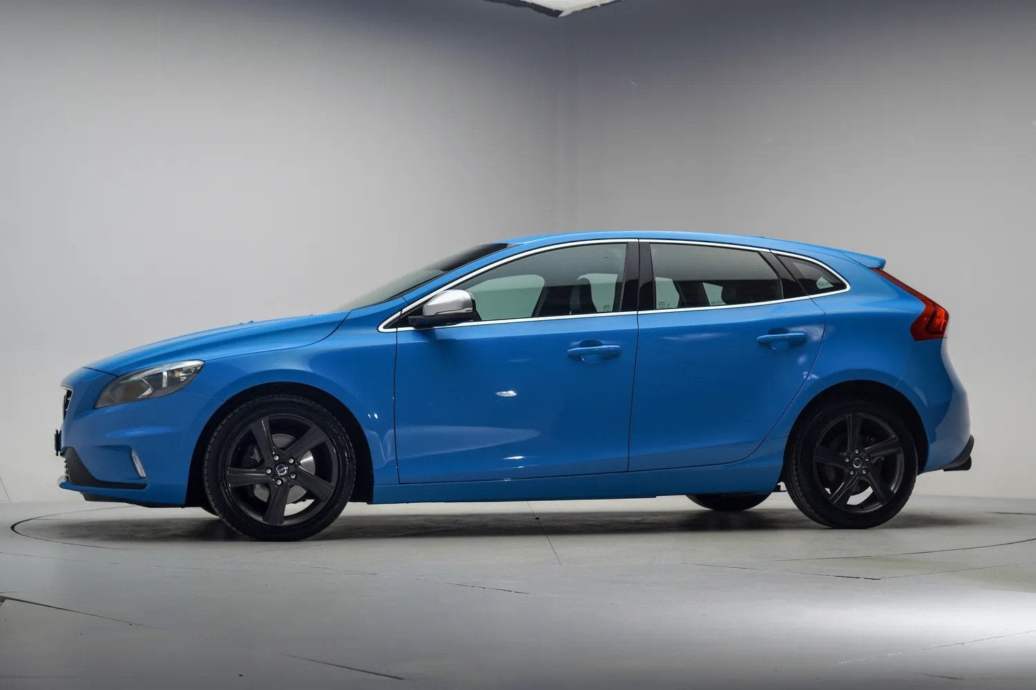 Volvo V40 T3 R-Design [ Navi Half Leder Climate Camera Cruis, Auto's, 1596 cc, Gebruikt, 4 cilinders, 150 pk