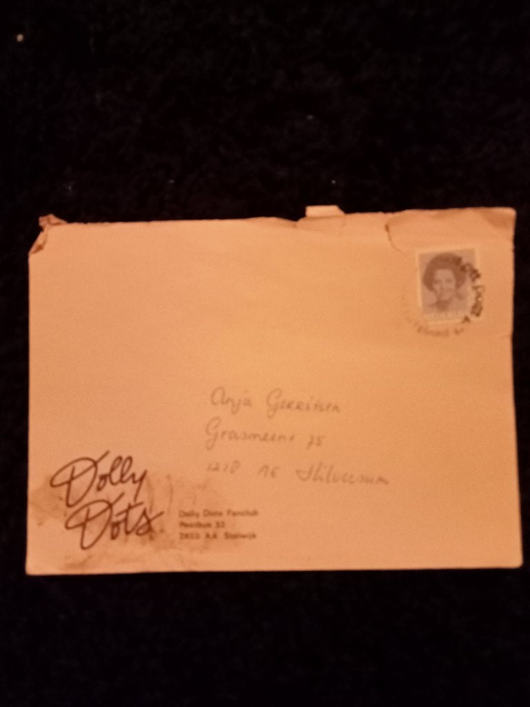 Dolly Dots, Ophalen of Verzenden, Gebruikt, Foto of Kaart, Gesigneerd