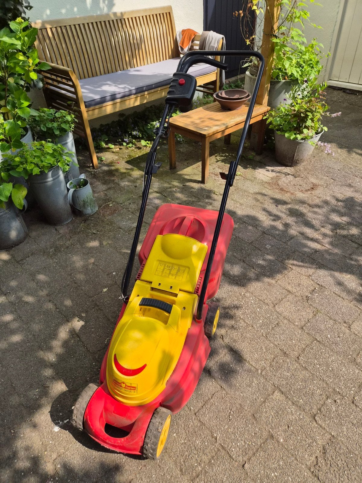 Elektrische grasmaaier Wolf Garten, Tuin en Terras, Grasmaaiers, Ophalen, Cirkelmaaier, Elektrische grasmaaier, Opvangbak
