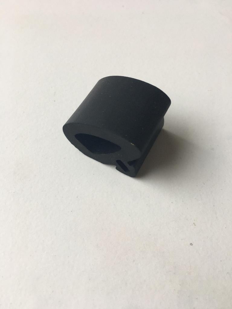 Te koop Motorkap rubber zijkant Dodge w200 d200 ramcharger, Ophalen of Verzenden