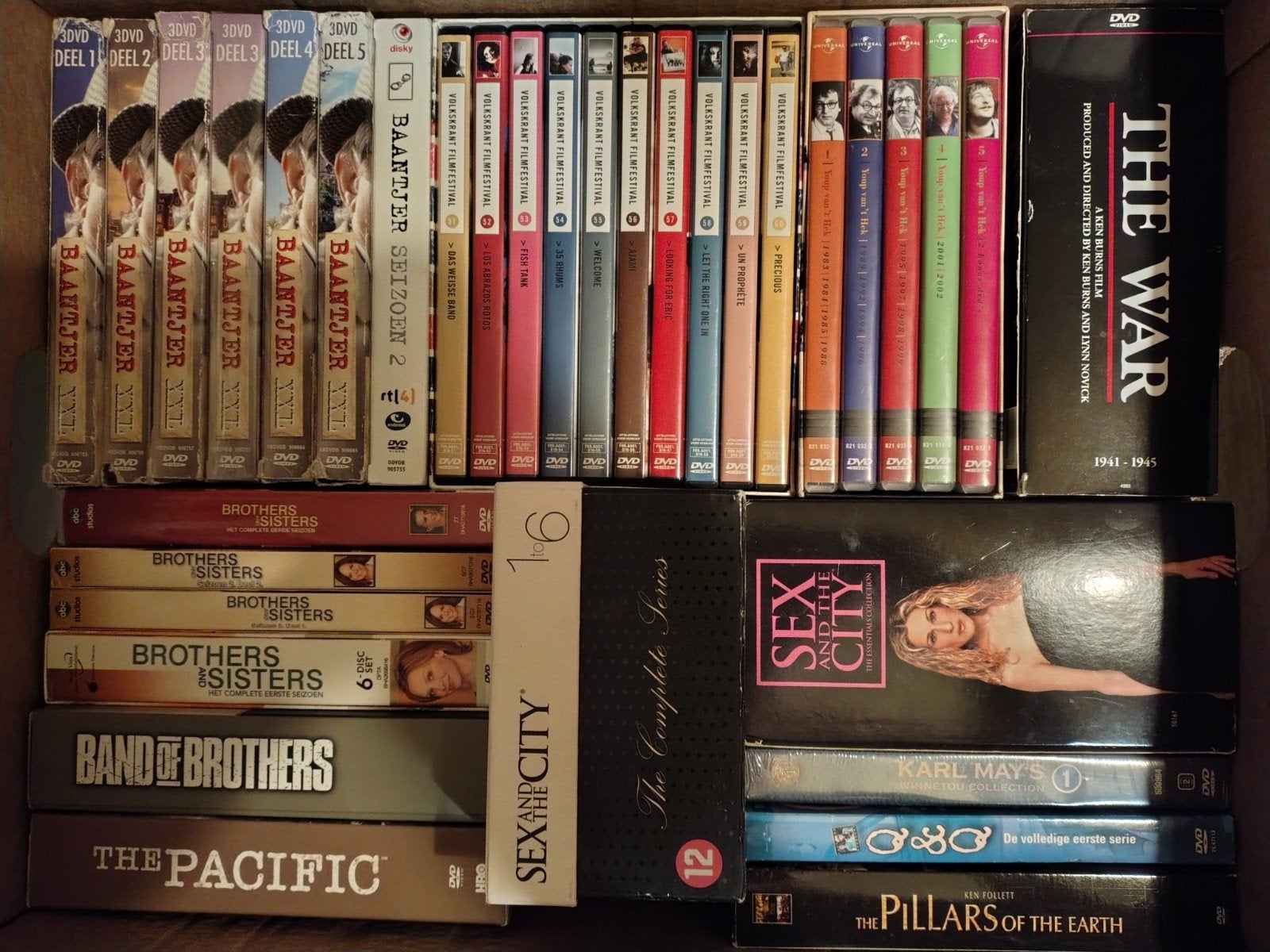 Grote collectie DVD's: Baantjer, Sex and the City, The War, Ophalen, Zo goed als nieuw, Nederlands, Nederlands