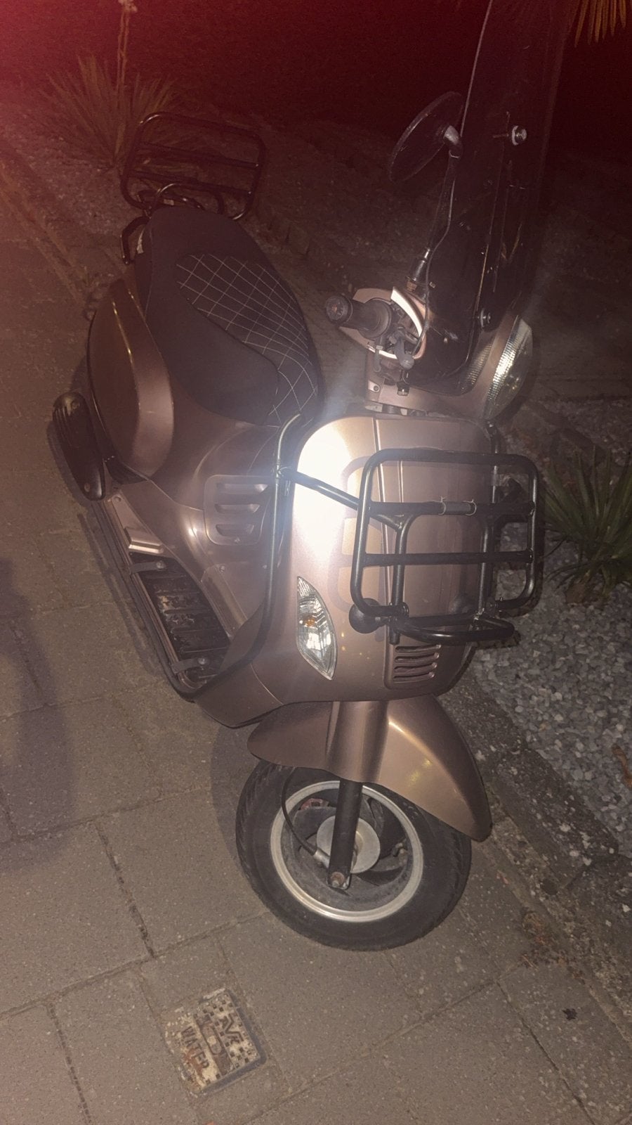 Scooter Iva lux50, Fietsen en Brommers, Ophalen, Zo goed als nieuw, Benzine, Overige merken